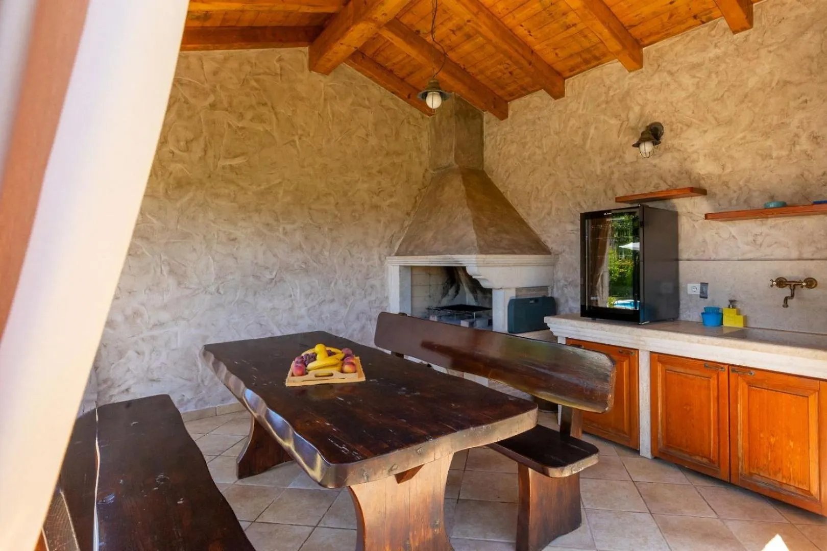 Rustic Villa Stancija Martina With Pool In Tinjan